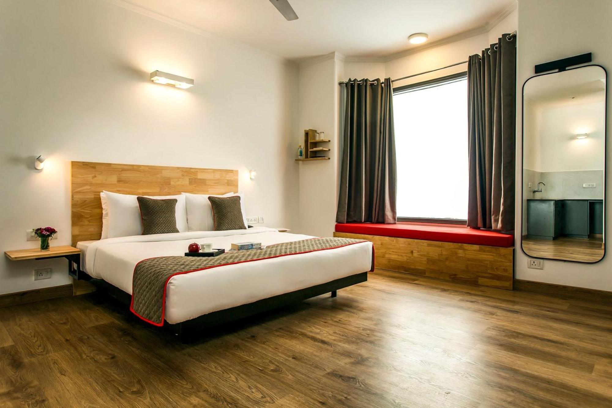 Townhouse Cr Park Near Lotus Temple Hotel New Delhi Bagian luar foto